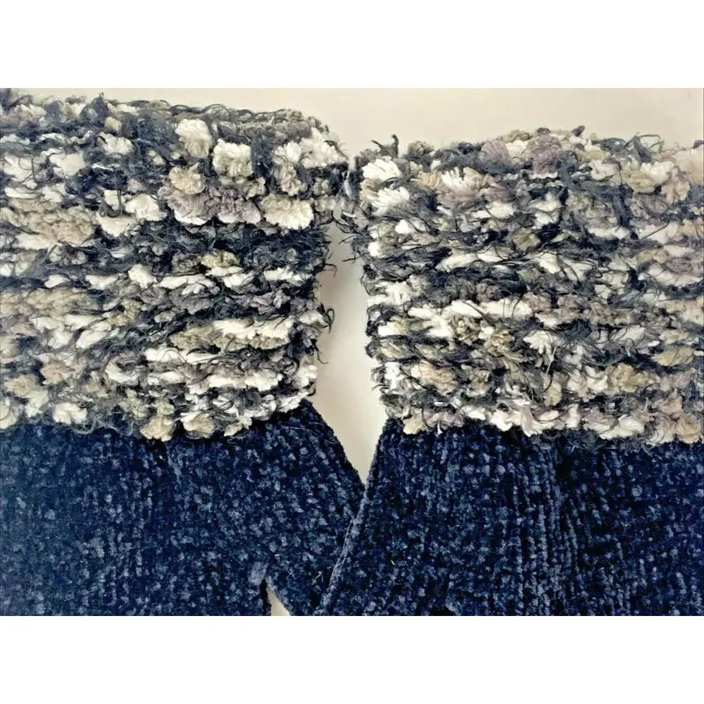 Fashion By Mirabeau Black Chenille Pointelle Gloves Stretchy Warm Cuffs Size OS